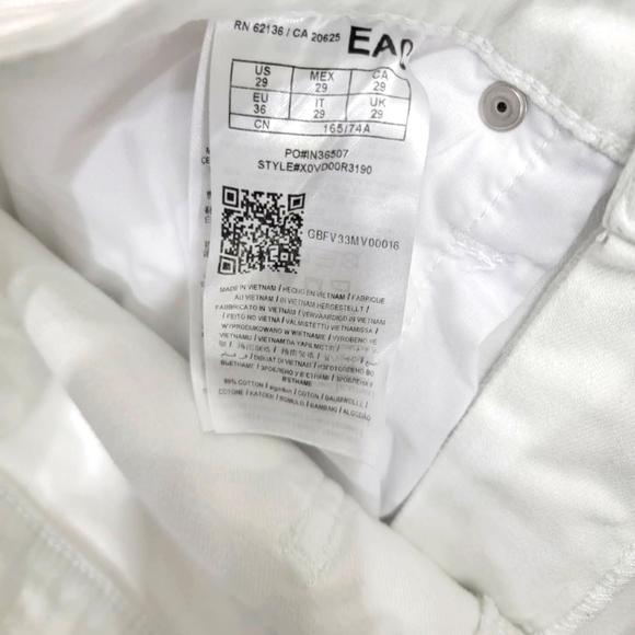 (M) Guess Paint Spatter Distressed Jeans (Mens) - Picture 2 of 13